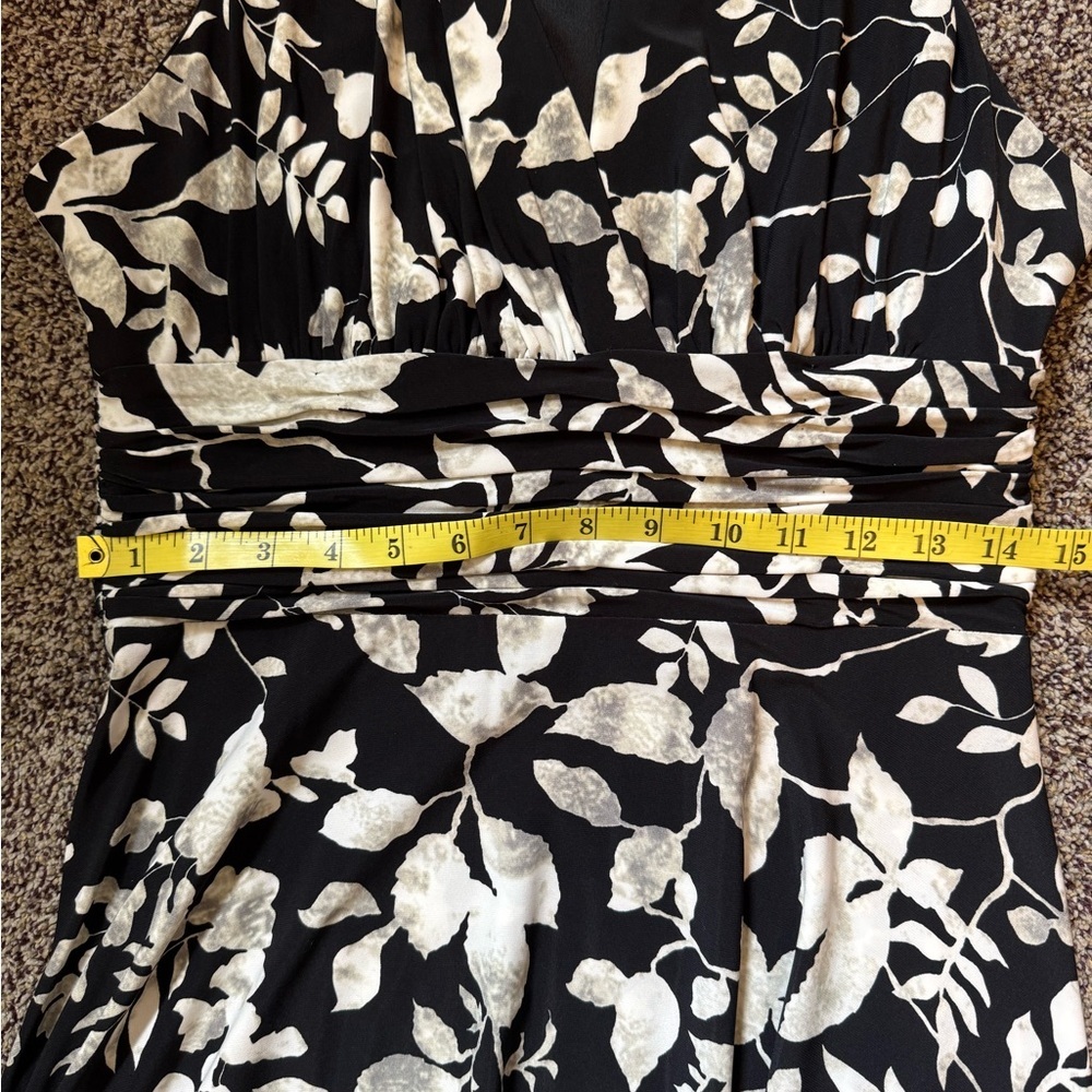 Evan Picone Women’s Black/Cream/Gray Floral Halter Dress size 4 - Picture 13 of 15